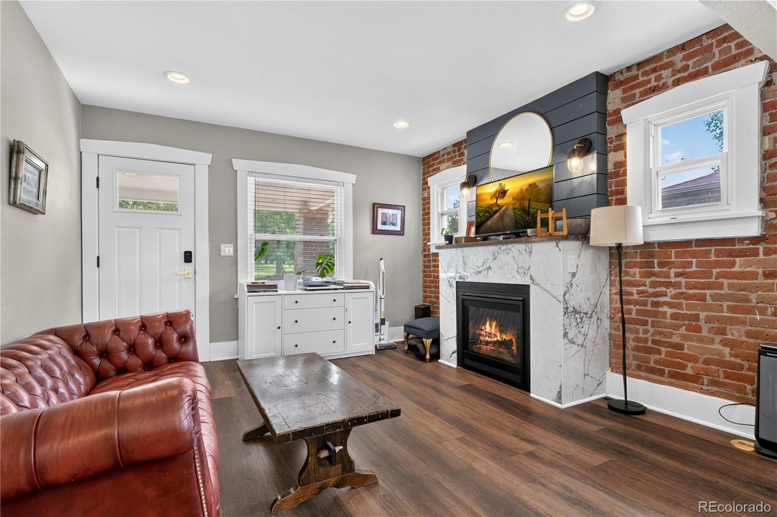 MLS Image #3 for 3511 n cook street,denver, Colorado