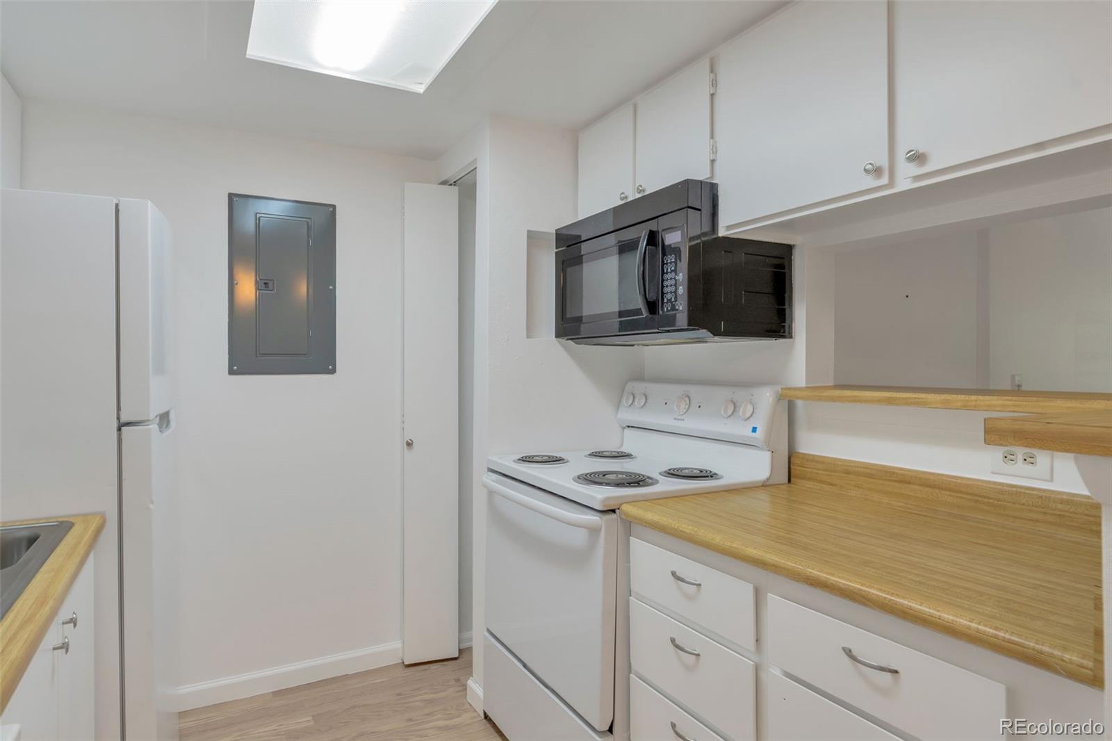 MLS Image #5 for 1873 s pitkin circle,aurora, Colorado