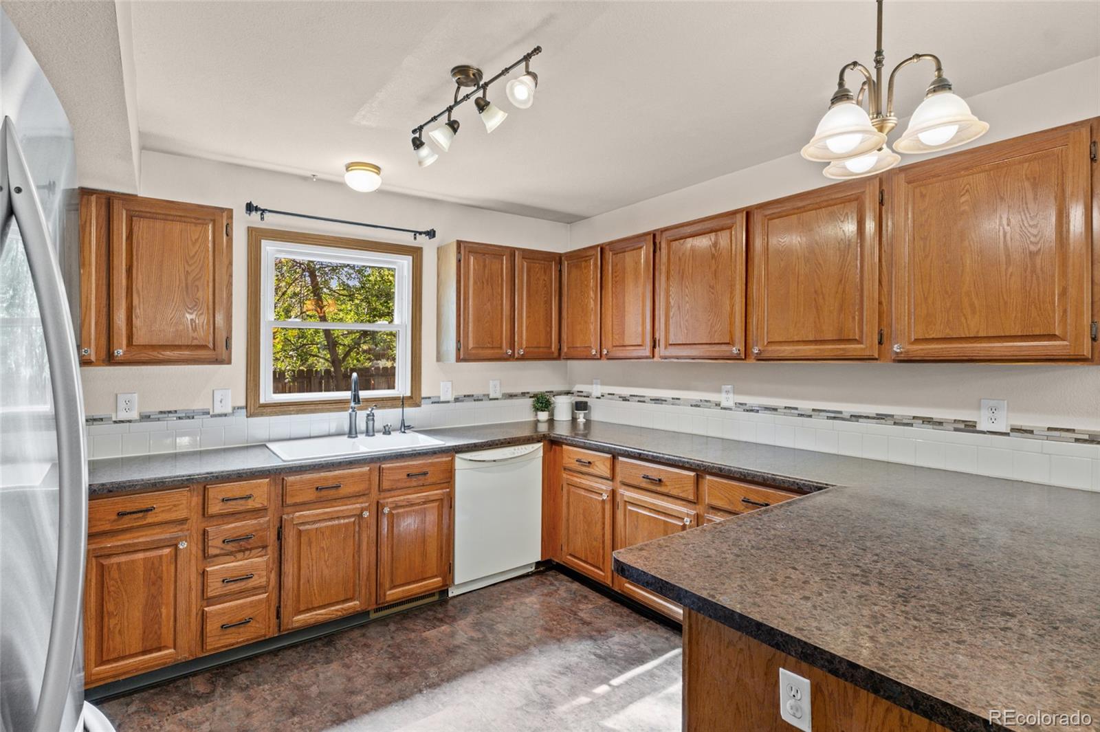 MLS Image #16 for 602  bristlecone court,berthoud, Colorado