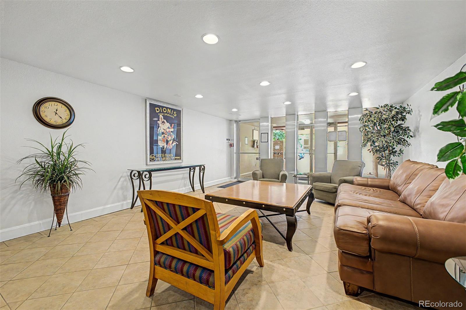 MLS Image #25 for 2500 s york street,denver, Colorado