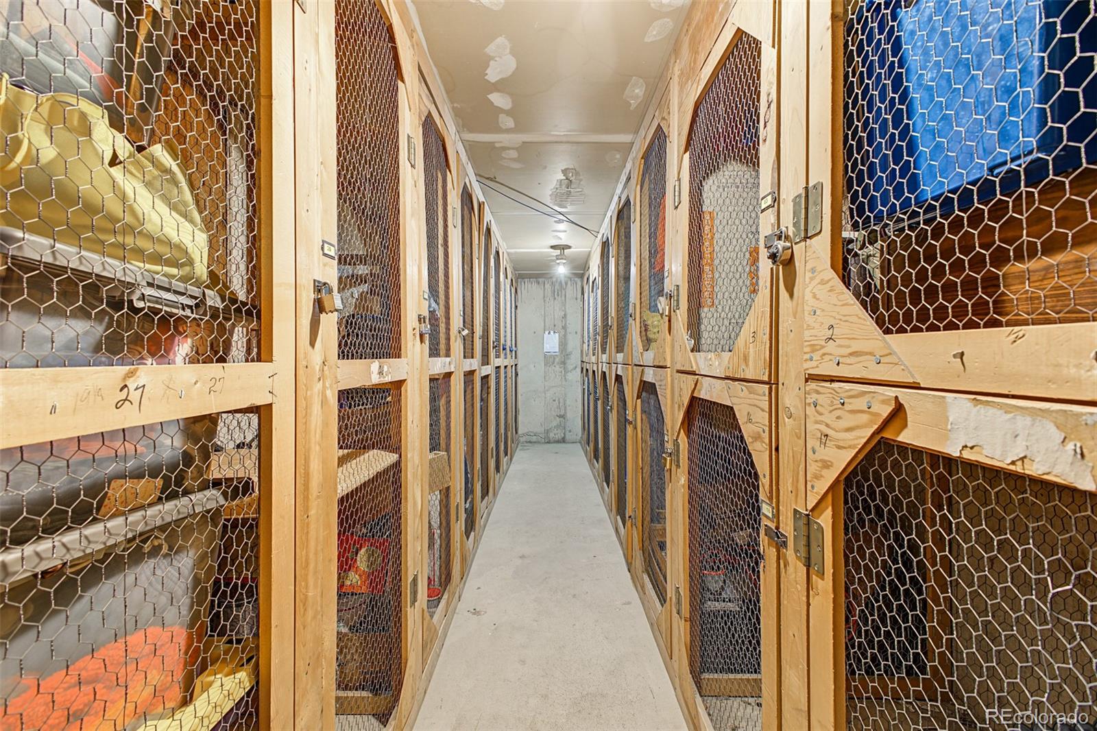 MLS Image #27 for 2500 s york street,denver, Colorado