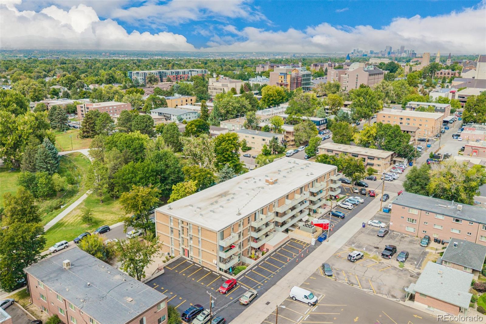 MLS Image #29 for 2500 s york street,denver, Colorado
