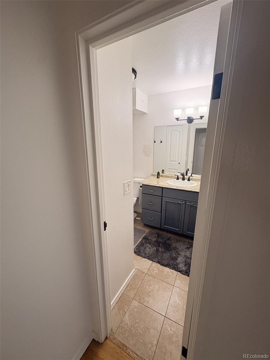 MLS Image #10 for 5995 w hampden avenue,denver, Colorado