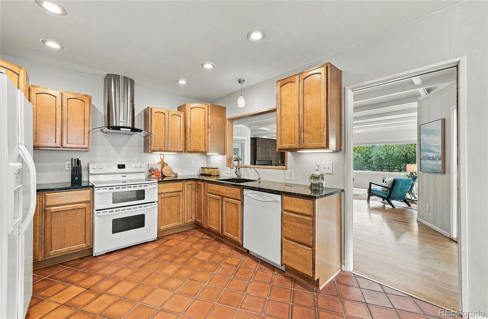 MLS Image #14 for 1005  lamar street,lakewood, Colorado