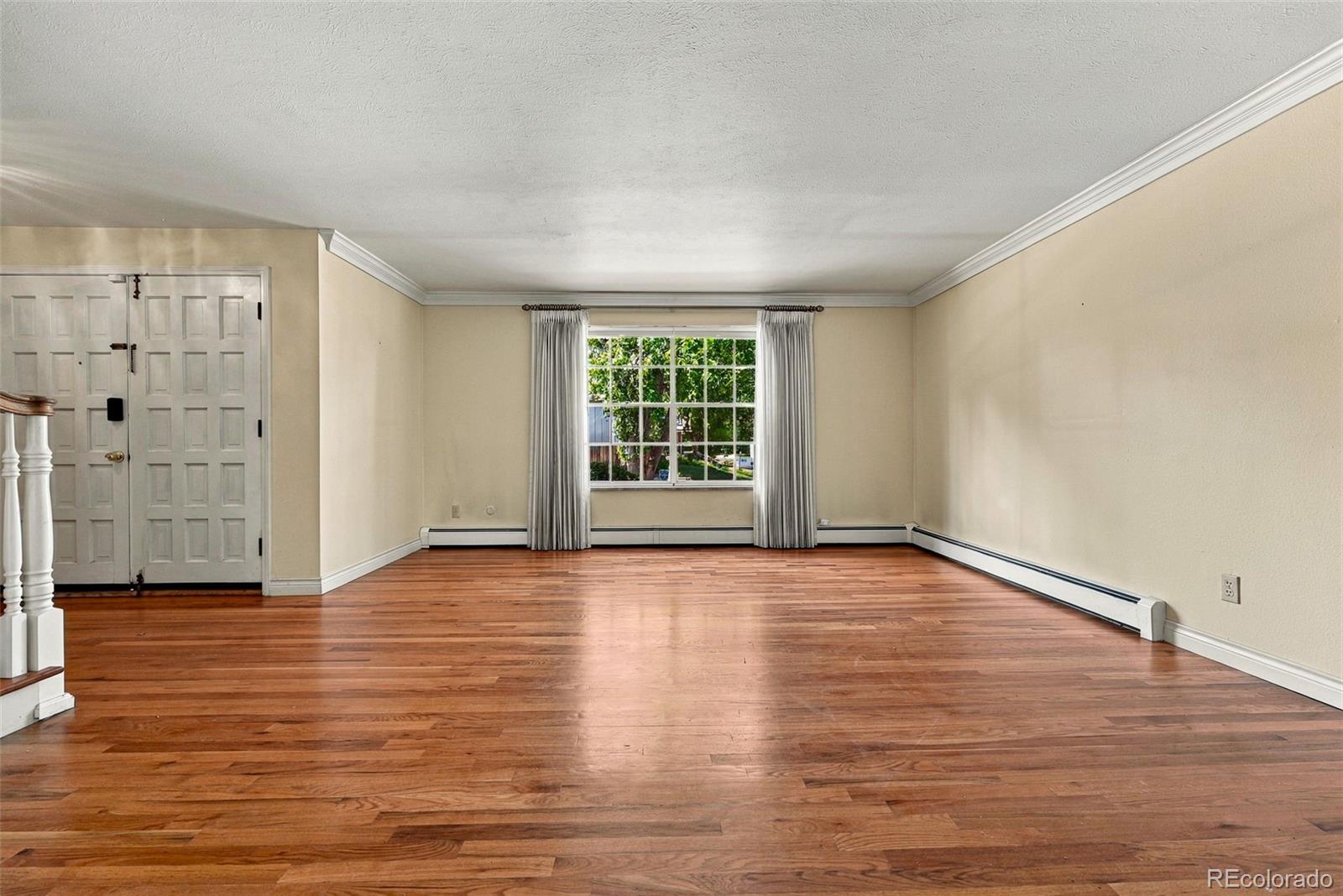MLS Image #1 for 3700 s roslyn way,denver, Colorado