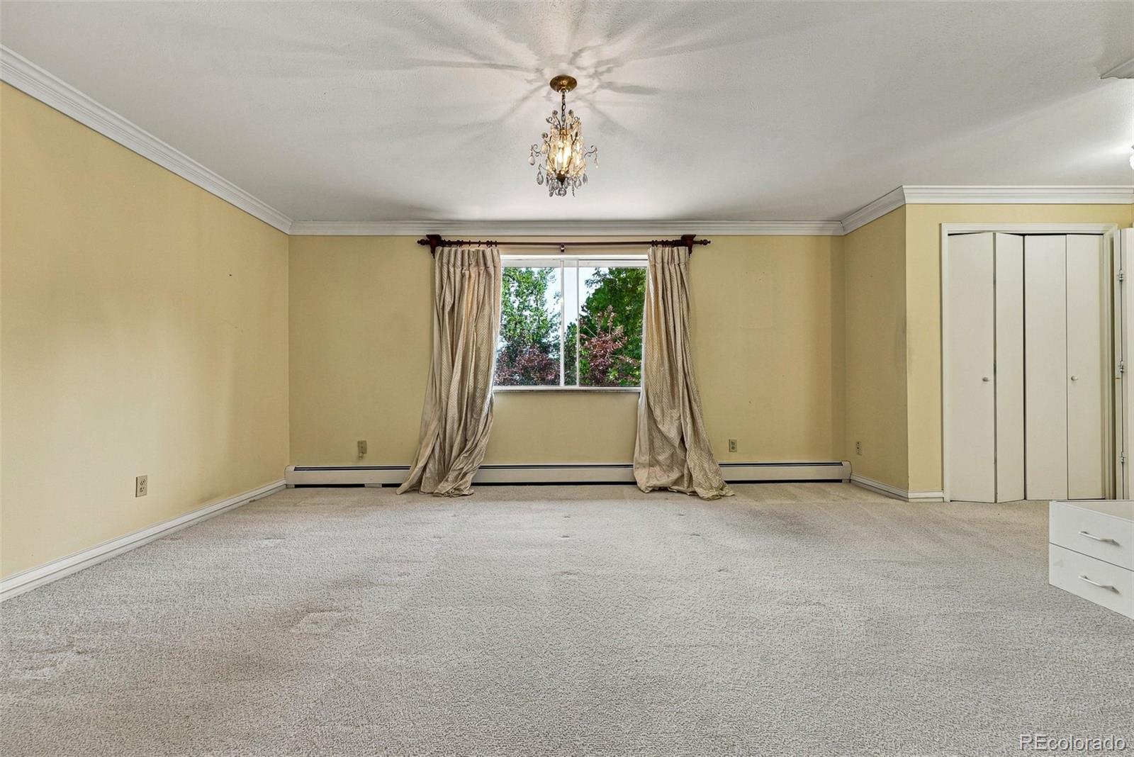 MLS Image #29 for 3700 s roslyn way,denver, Colorado
