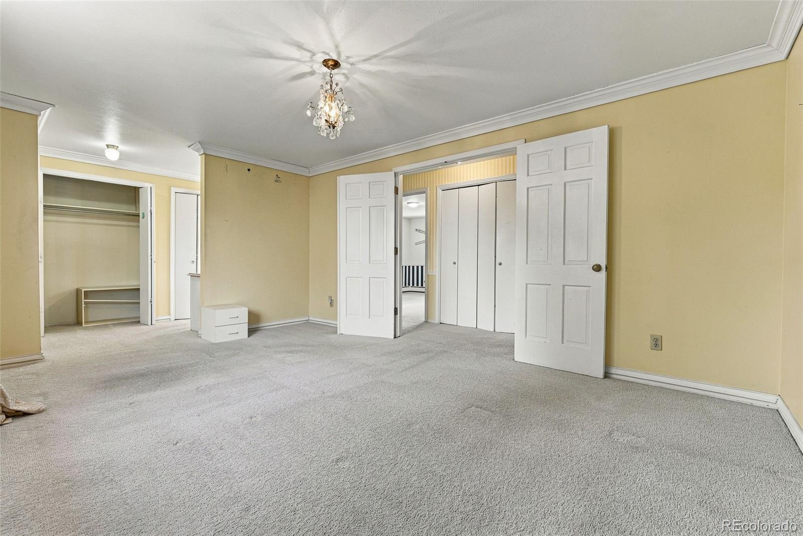 MLS Image #31 for 3700 s roslyn way,denver, Colorado