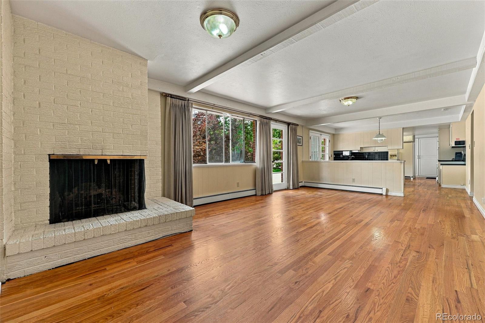 MLS Image #7 for 3700 s roslyn way,denver, Colorado