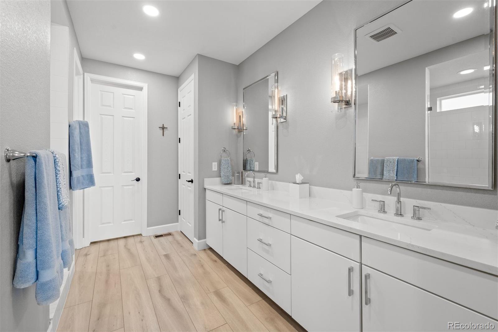 MLS Image #24 for 8896  snake river street,littleton, Colorado