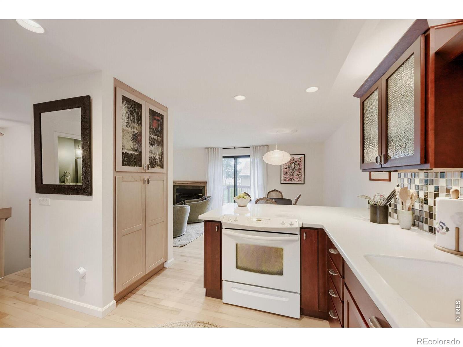 MLS Image #10 for 4176  greenbriar boulevard,boulder, Colorado