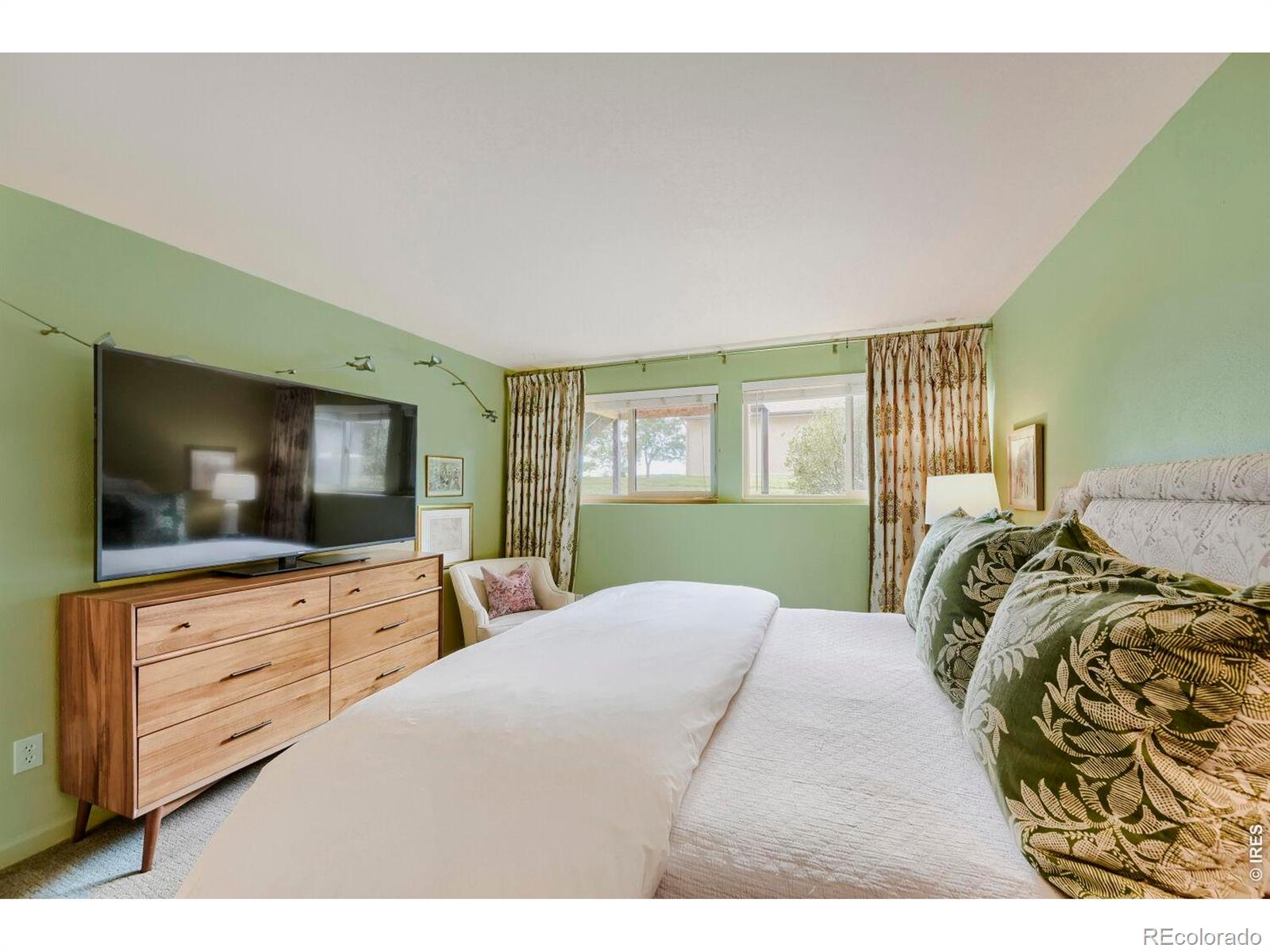 MLS Image #15 for 4176  greenbriar boulevard,boulder, Colorado