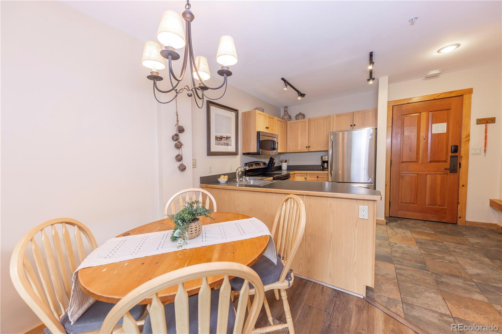 MLS Image #10 for 100  dercum square,dillon, Colorado