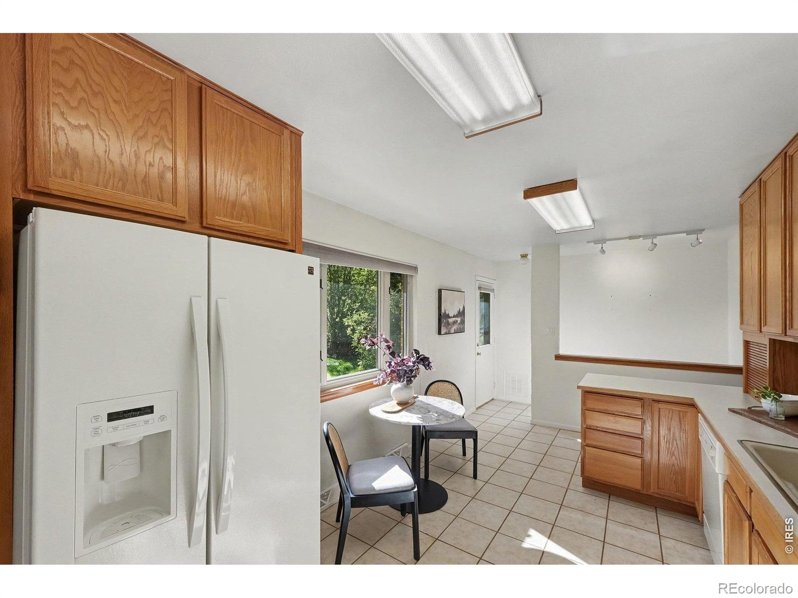 MLS Image #7 for 3514 n colorado avenue,loveland, Colorado