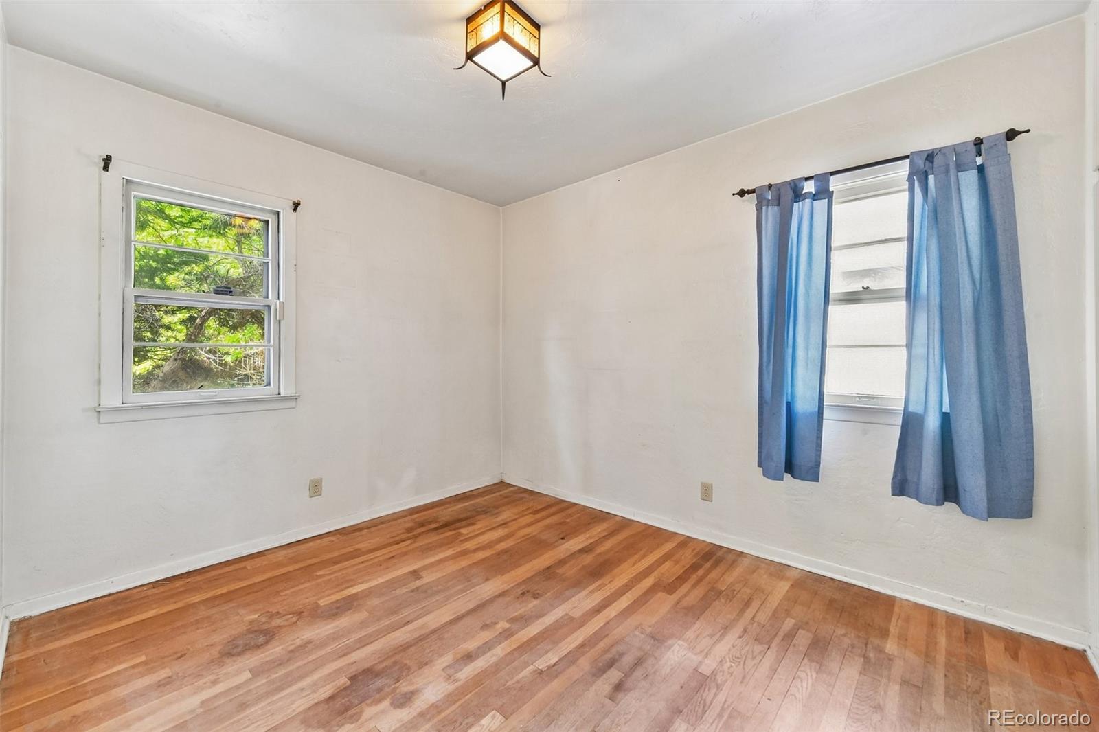 MLS Image #20 for 1563 s newton street,denver, Colorado