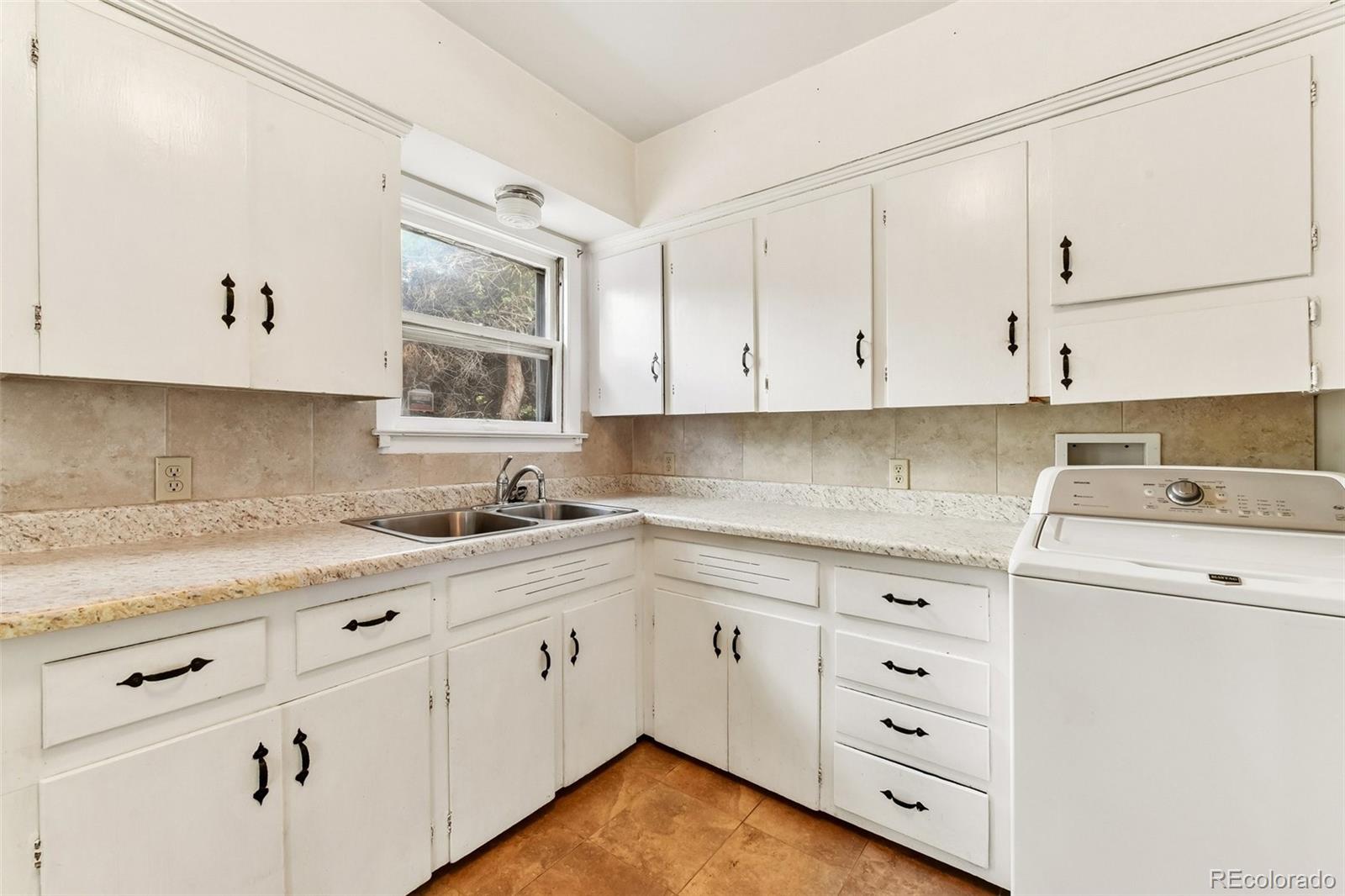 MLS Image #9 for 1563 s newton street,denver, Colorado