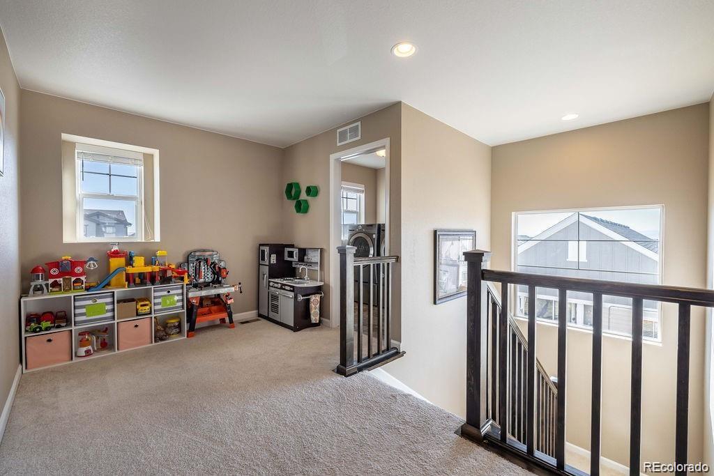 MLS Image #12 for 27827 e 8th avenue,aurora, Colorado