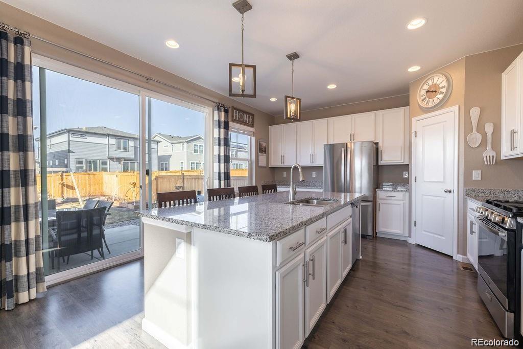 MLS Image #8 for 27827 e 8th avenue,aurora, Colorado