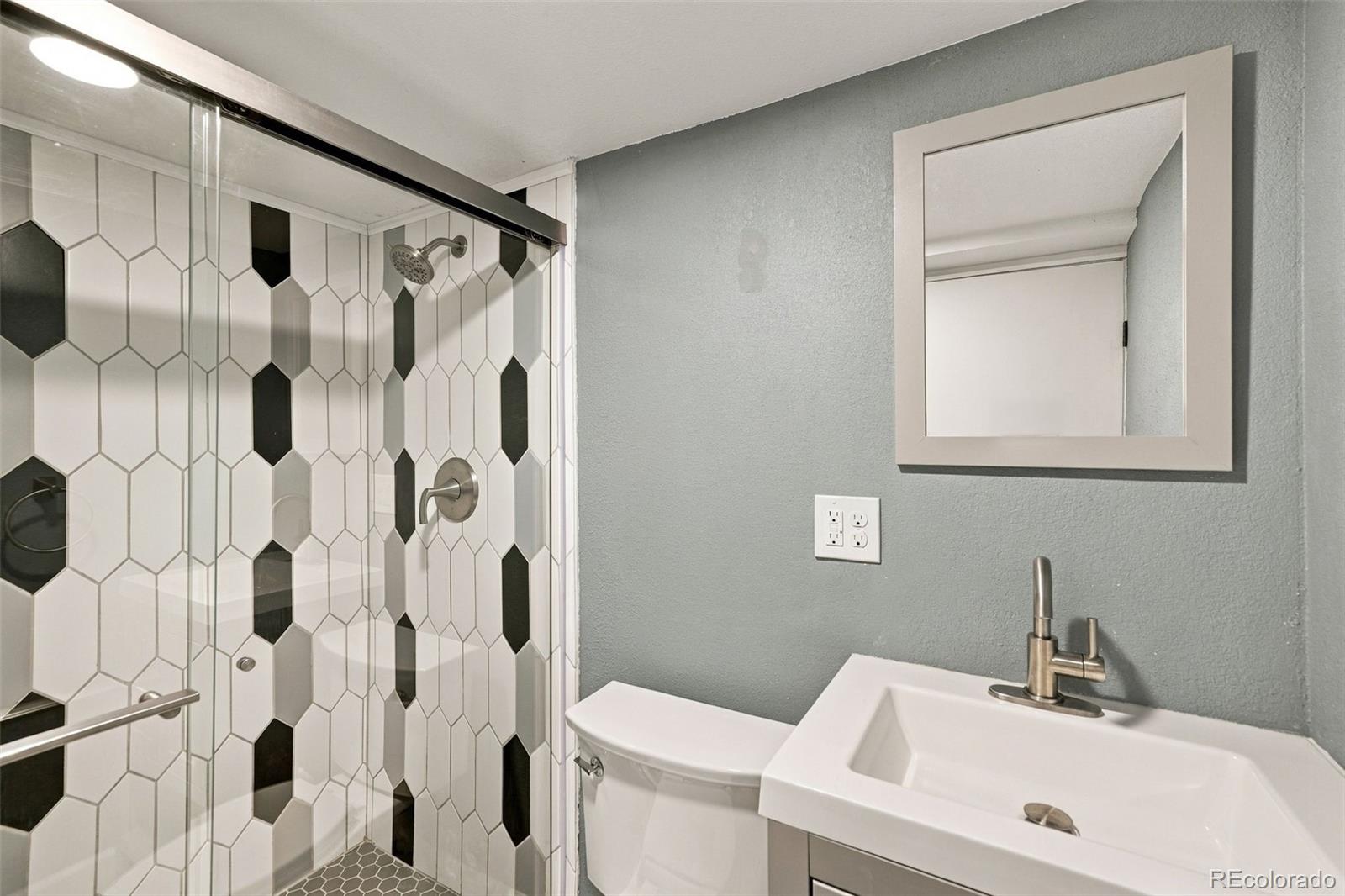 MLS Image #32 for 8530  swadley court,arvada, Colorado