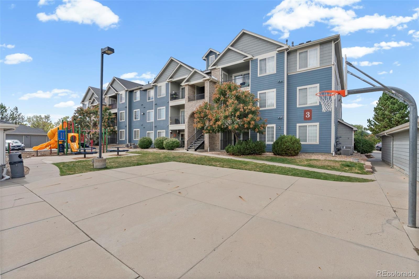 MLS Image #27 for 4451 s ammons street,denver, Colorado