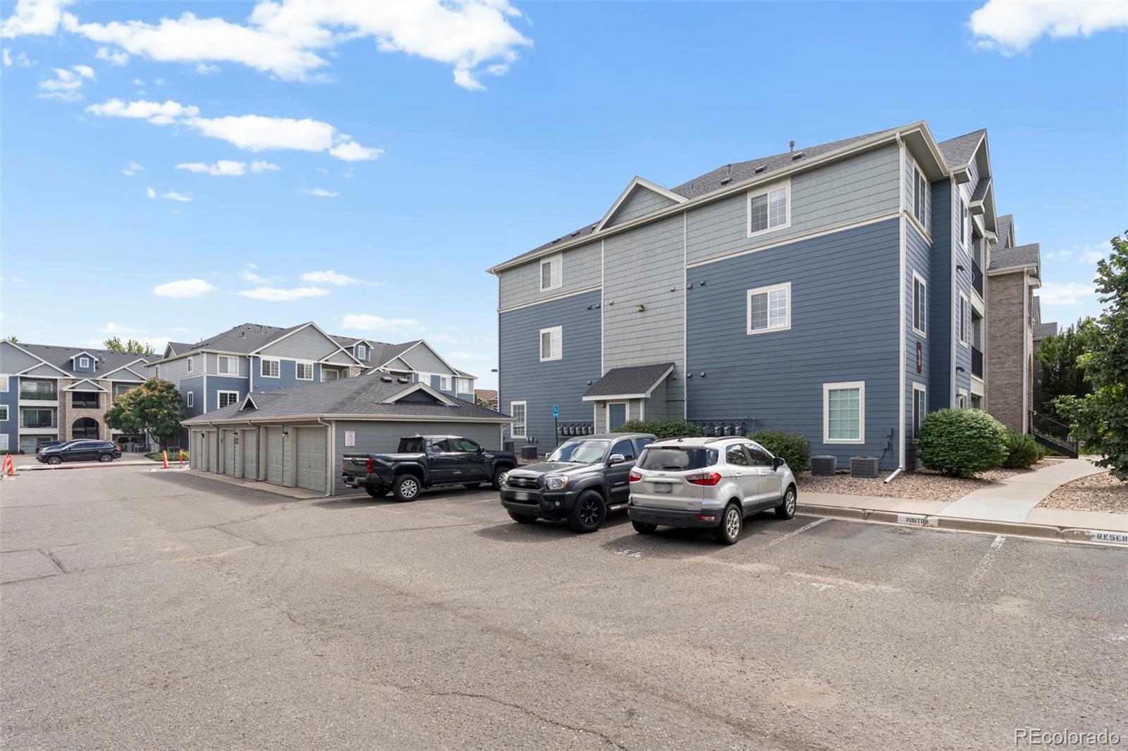 MLS Image #4 for 4451 s ammons street,denver, Colorado