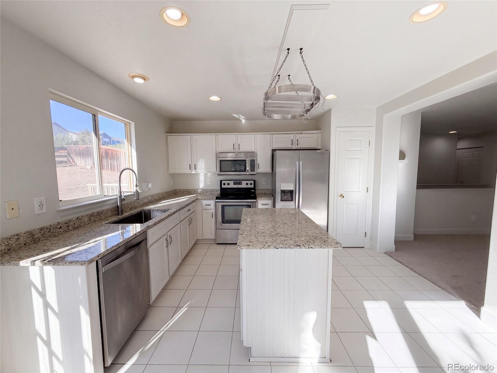 MLS Image #19 for 10009  strathfield lane,highlands ranch, Colorado