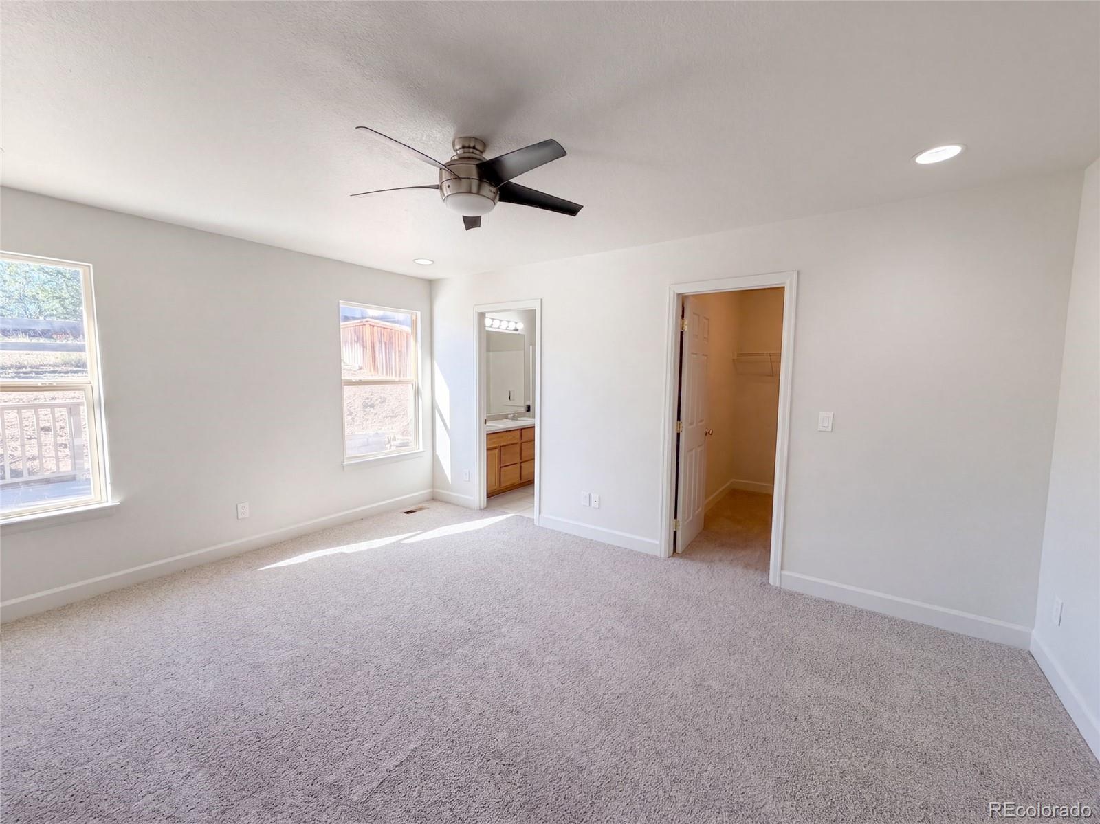 MLS Image #3 for 10009  strathfield lane,highlands ranch, Colorado