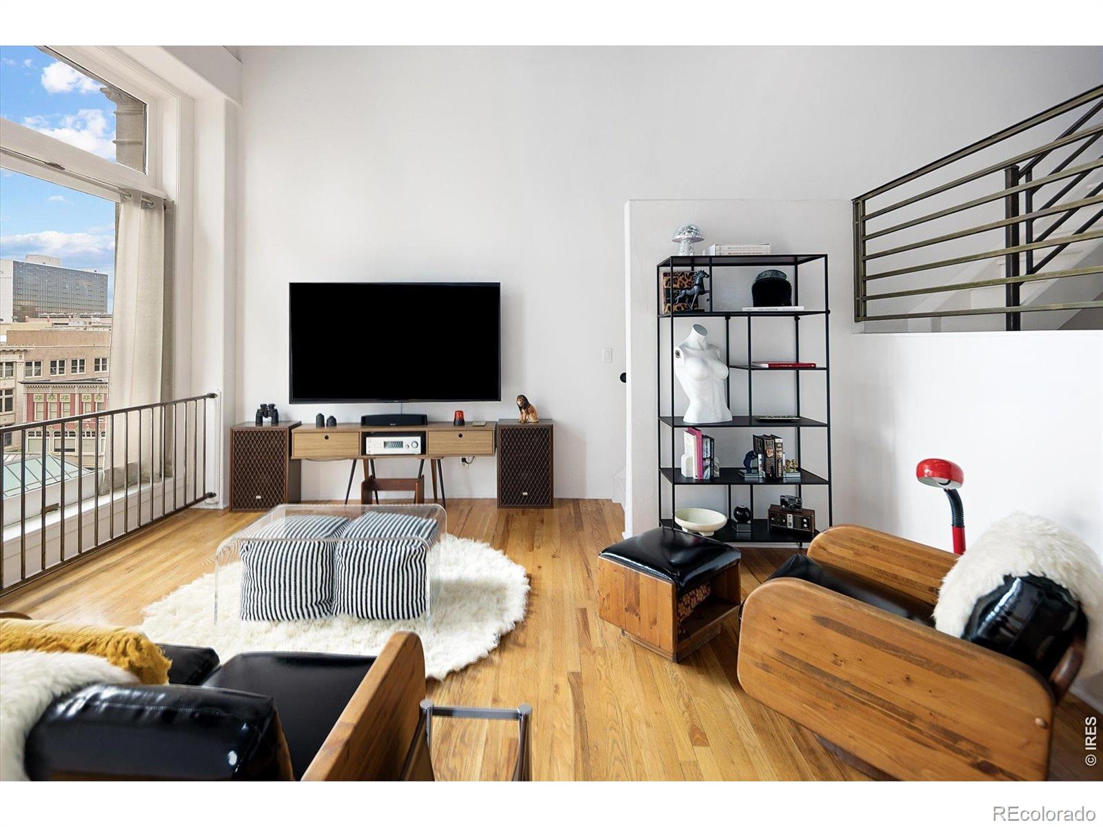 MLS Image #4 for 1617  california street,denver, Colorado