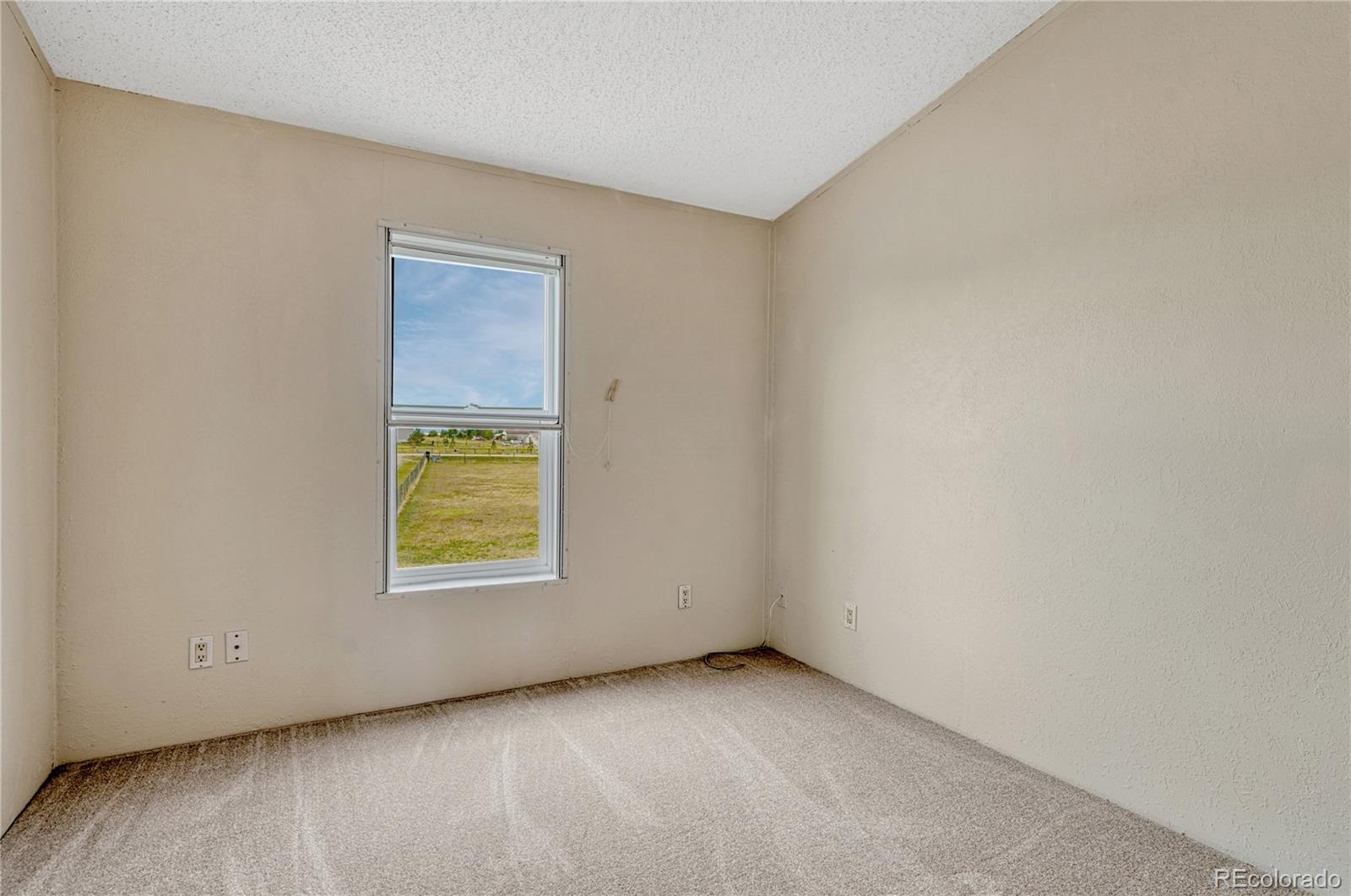 MLS Image #20 for 44541  overland trail,elizabeth, Colorado