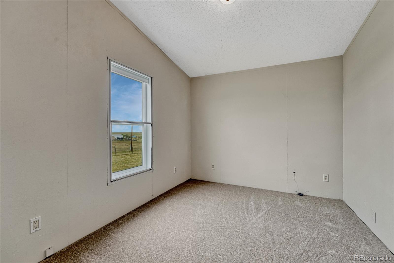 MLS Image #22 for 44541  overland trail,elizabeth, Colorado