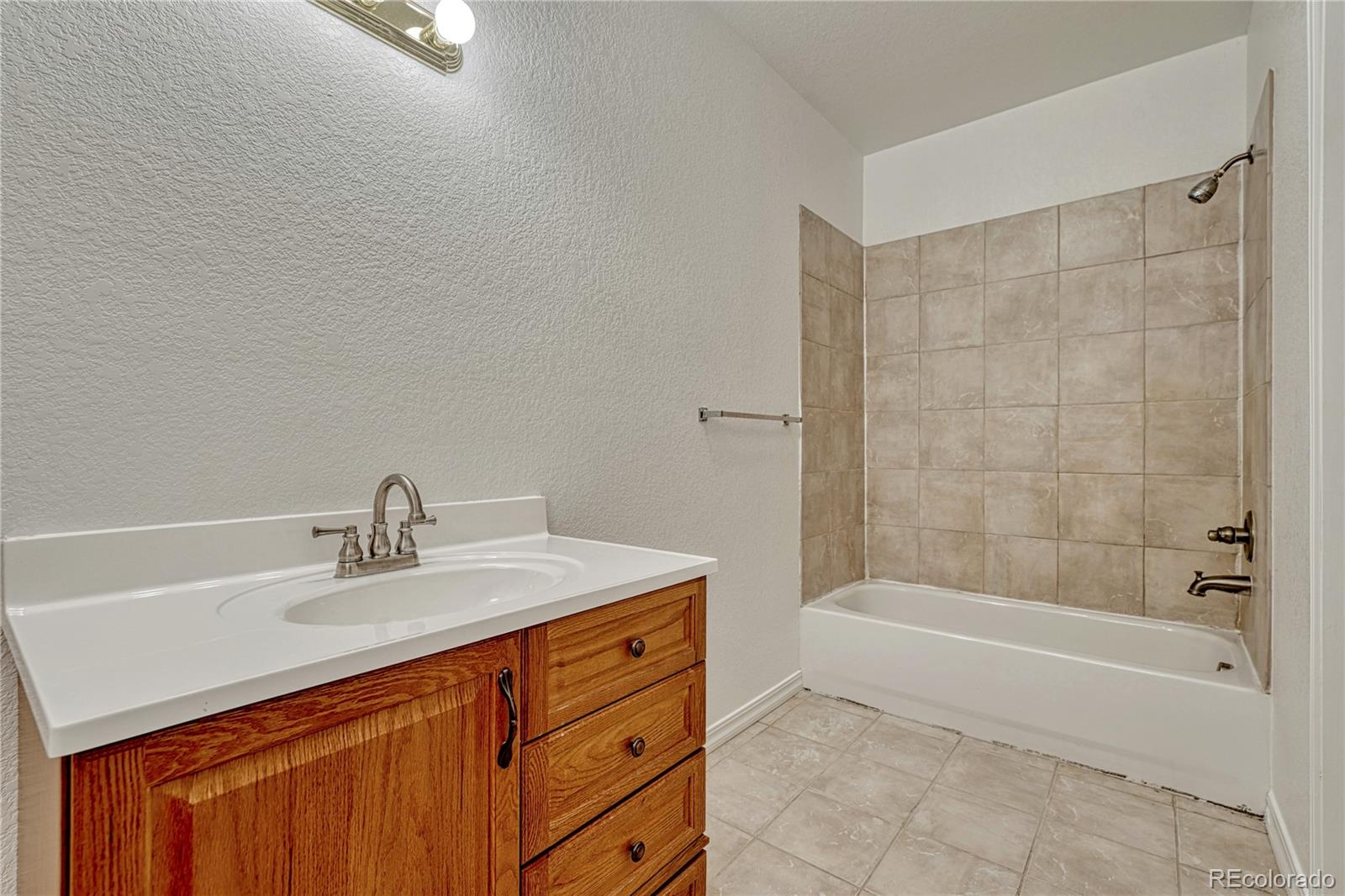 MLS Image #37 for 44541  overland trail,elizabeth, Colorado