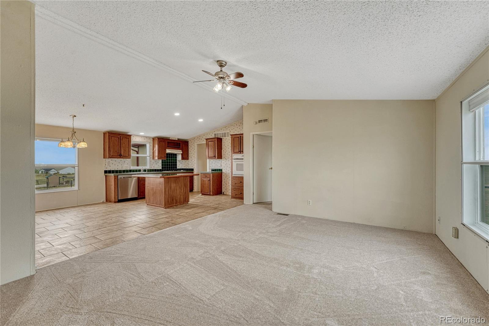 MLS Image #8 for 44541  overland trail,elizabeth, Colorado