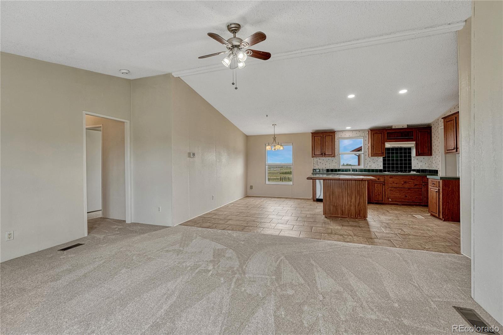 MLS Image #9 for 44541  overland trail,elizabeth, Colorado