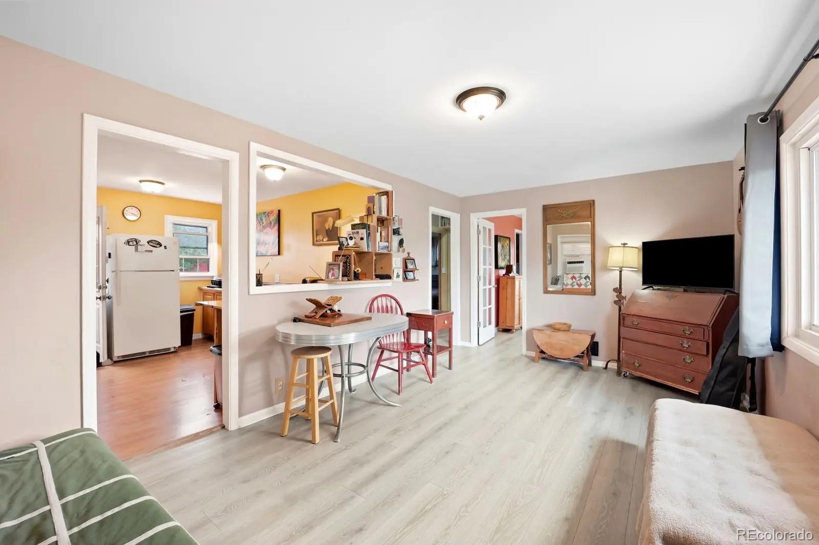 MLS Image #6 for 11693 e 7th avenue,aurora, Colorado