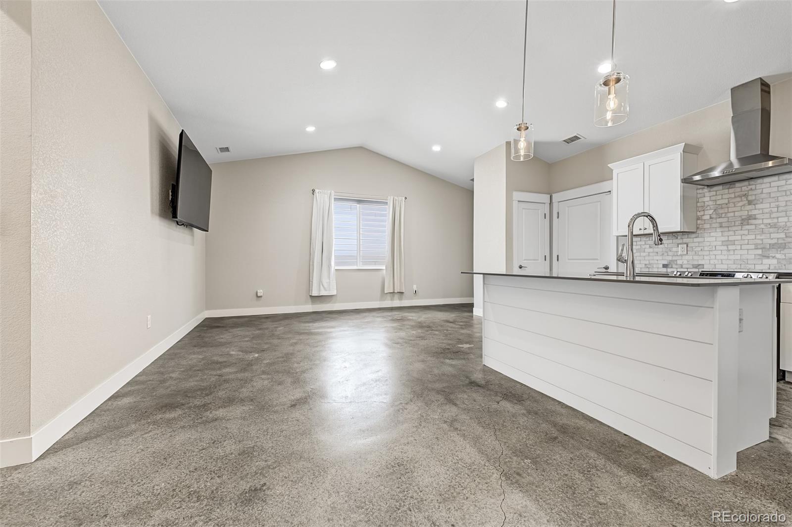 MLS Image #3 for 526  foxtail place,wiggins, Colorado