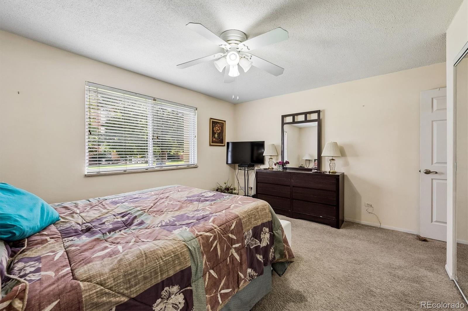 MLS Image #11 for 635 s alton way,denver, Colorado