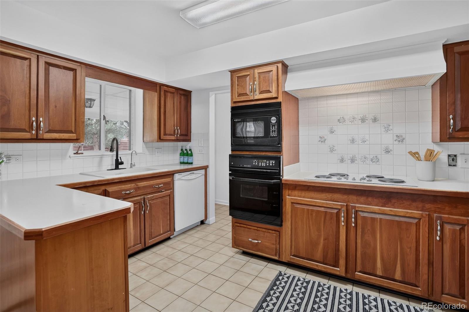 MLS Image #6 for 3124 s columbine street,denver, Colorado