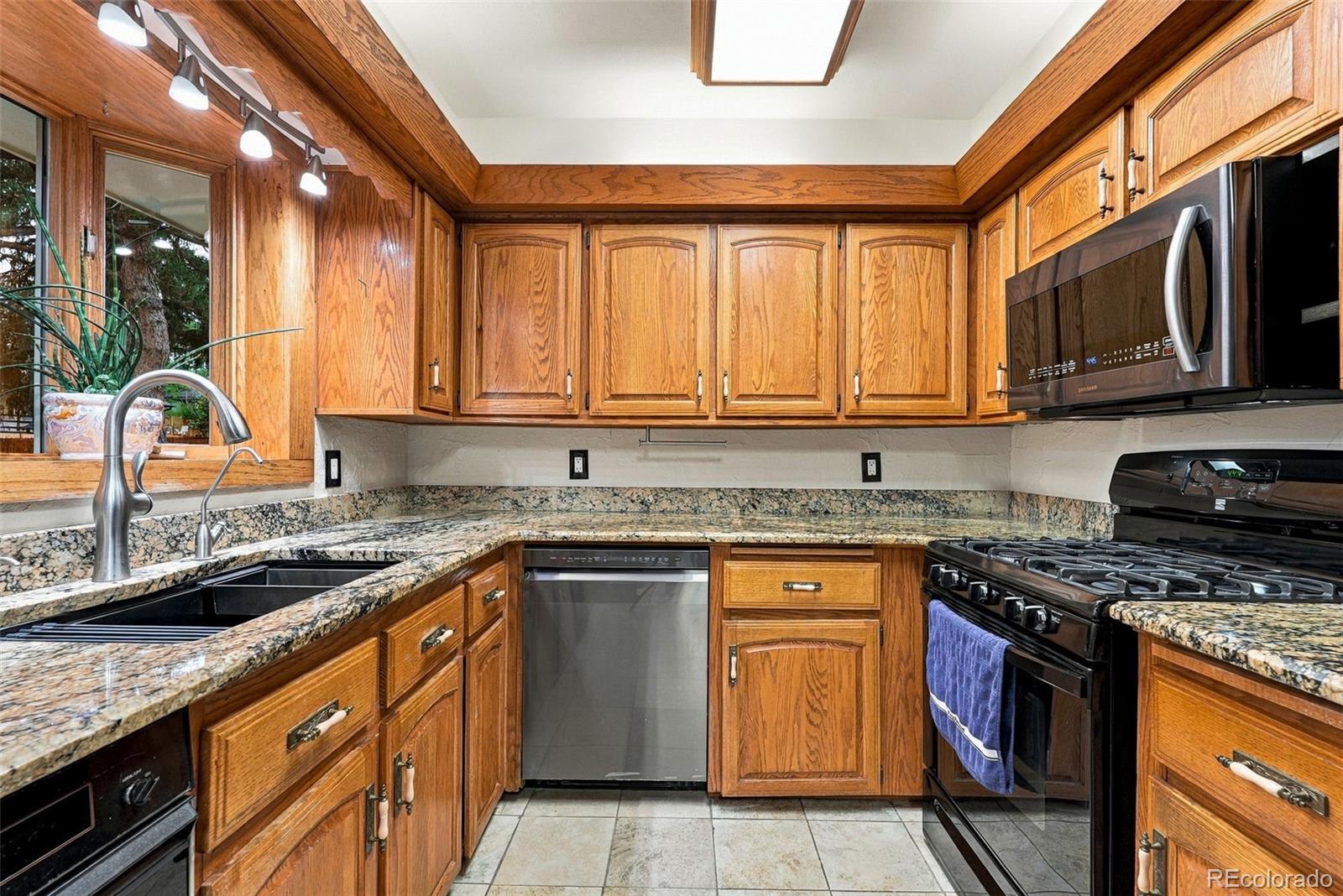 MLS Image #21 for 12380 w 20th avenue,lakewood, Colorado
