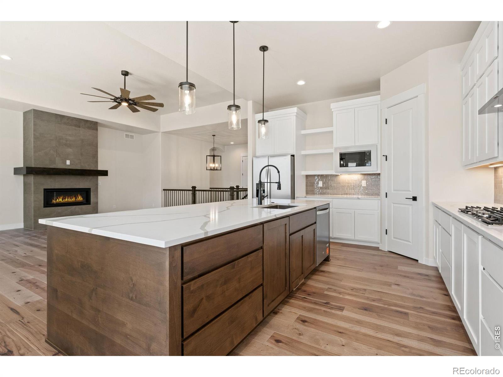 MLS Image #11 for 6308  steppes way,loveland, Colorado