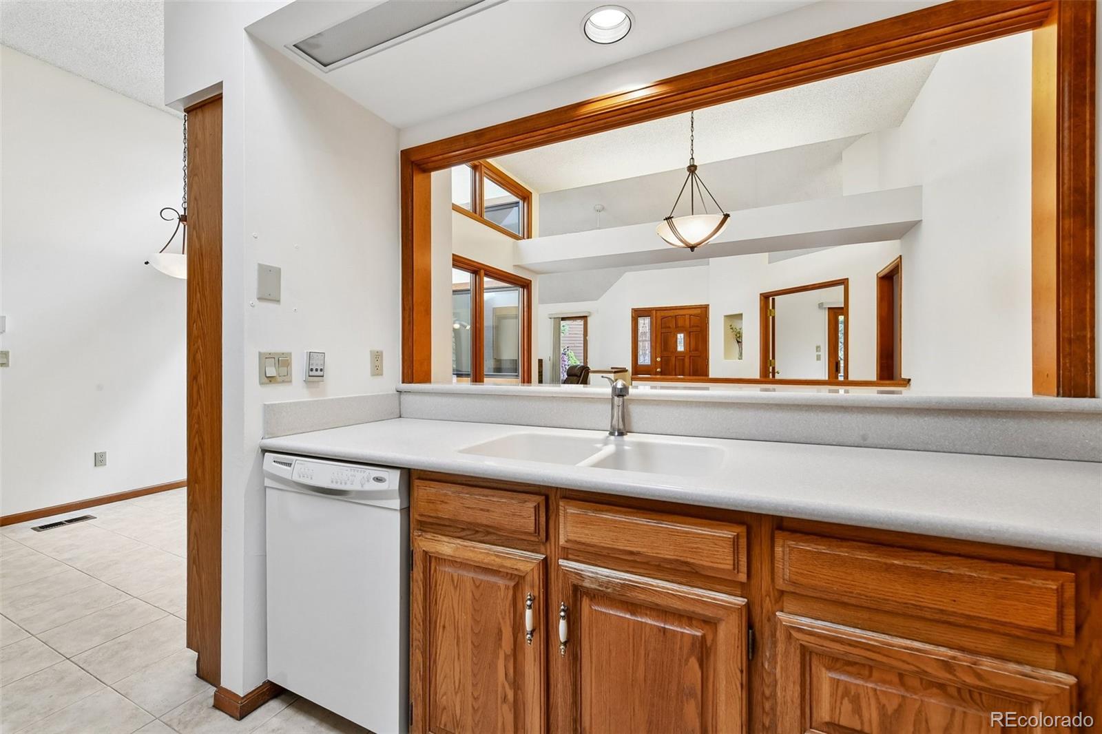 MLS Image #13 for 7500 e dartmouth avenue,denver, Colorado