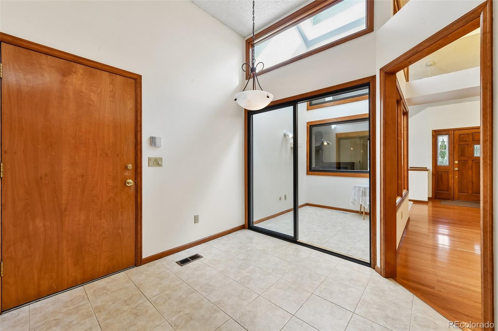 MLS Image #14 for 7500 e dartmouth avenue,denver, Colorado