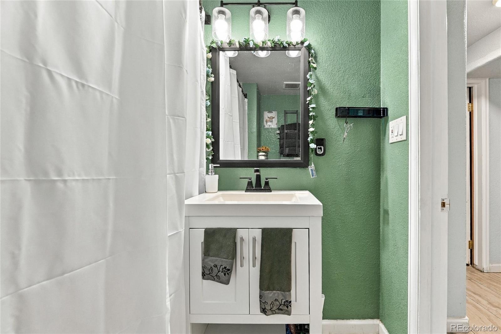 MLS Image #20 for 540  uvalda street,aurora, Colorado