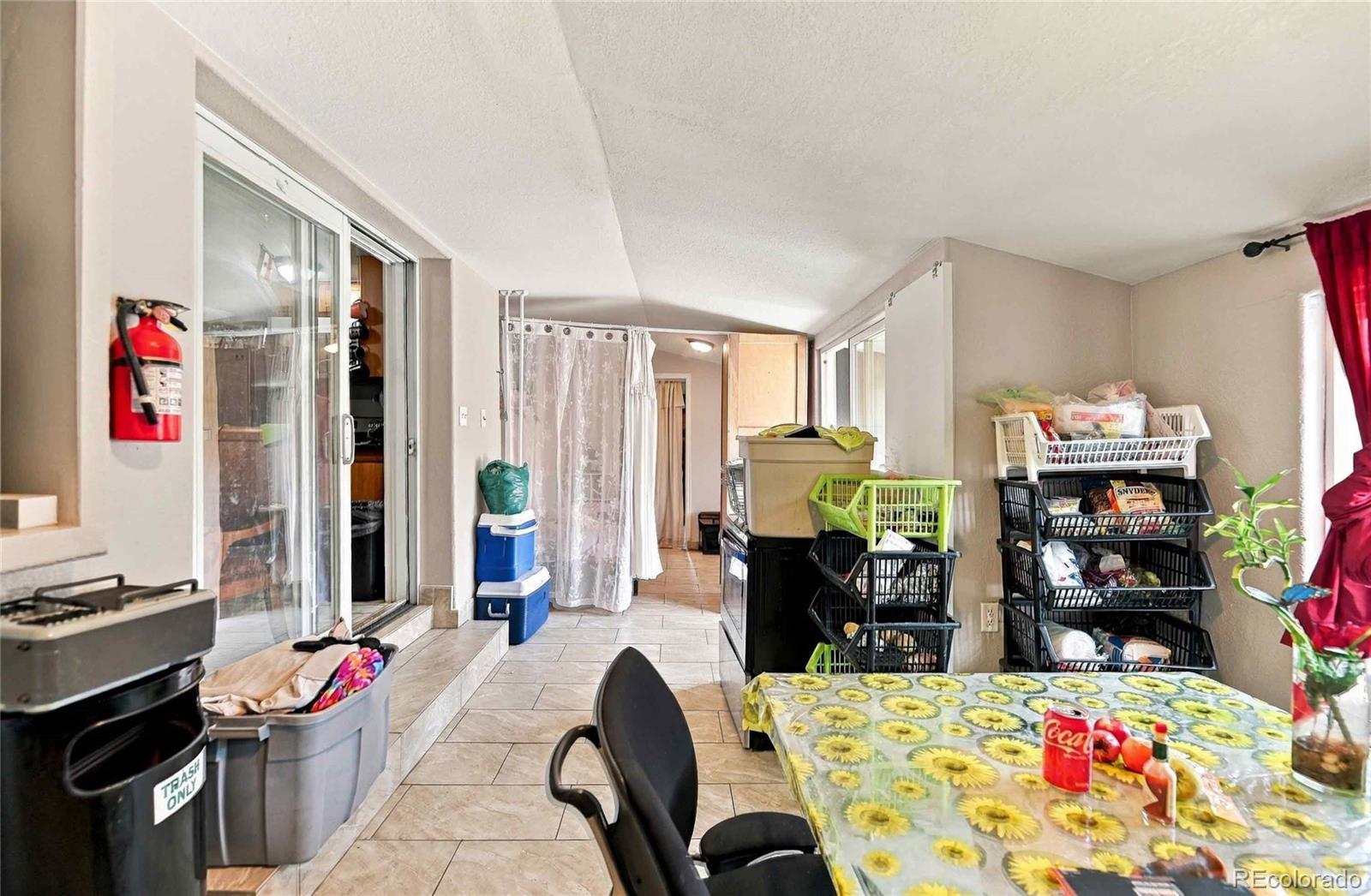 MLS Image #8 for 540  uvalda street,aurora, Colorado