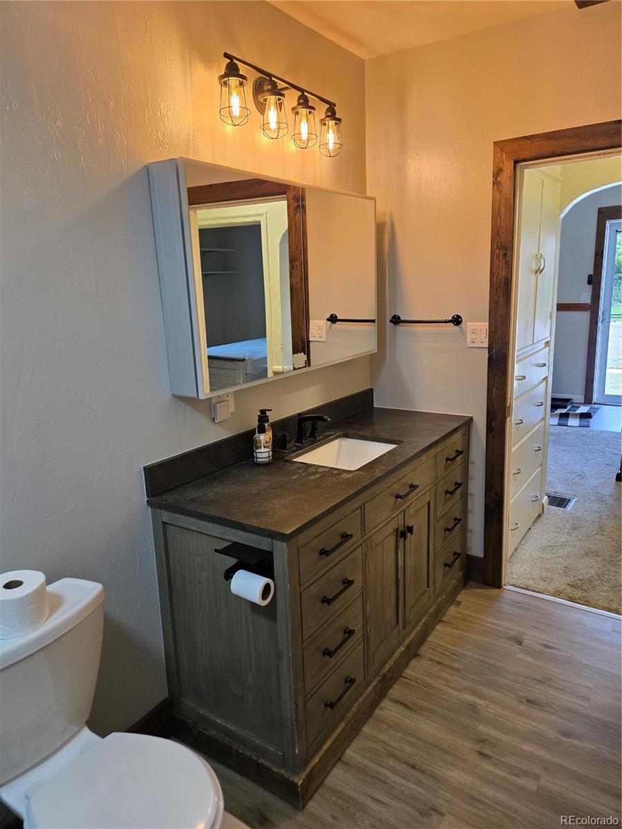 MLS Image #10 for 348  11th street,burlington, Colorado