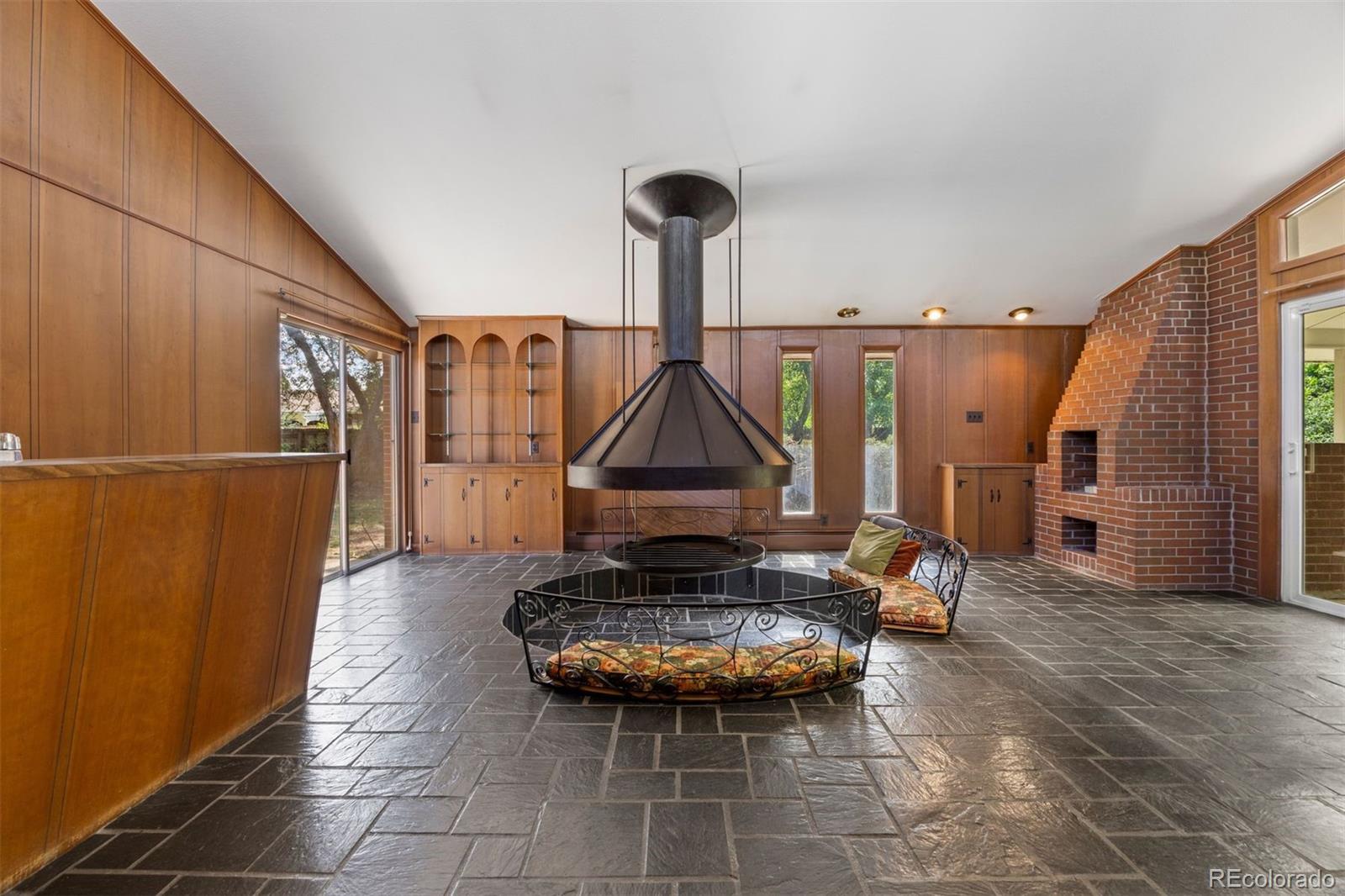 MLS Image #10 for 586 s olive way,denver, Colorado