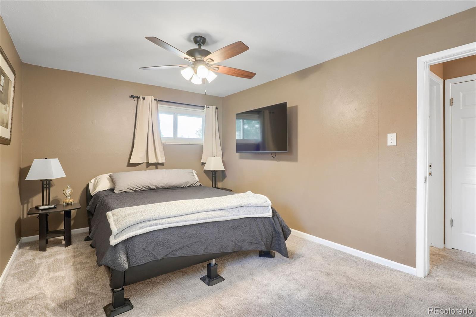 MLS Image #15 for 392  lima street,aurora, Colorado