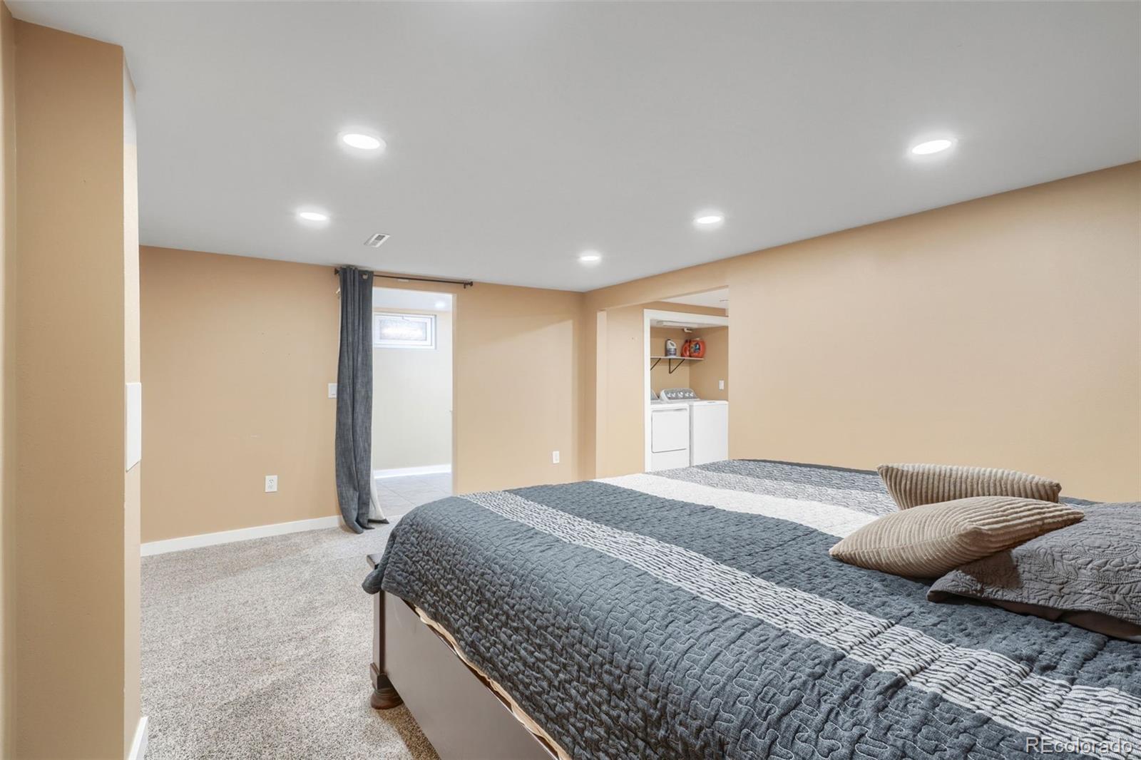 MLS Image #27 for 392  lima street,aurora, Colorado