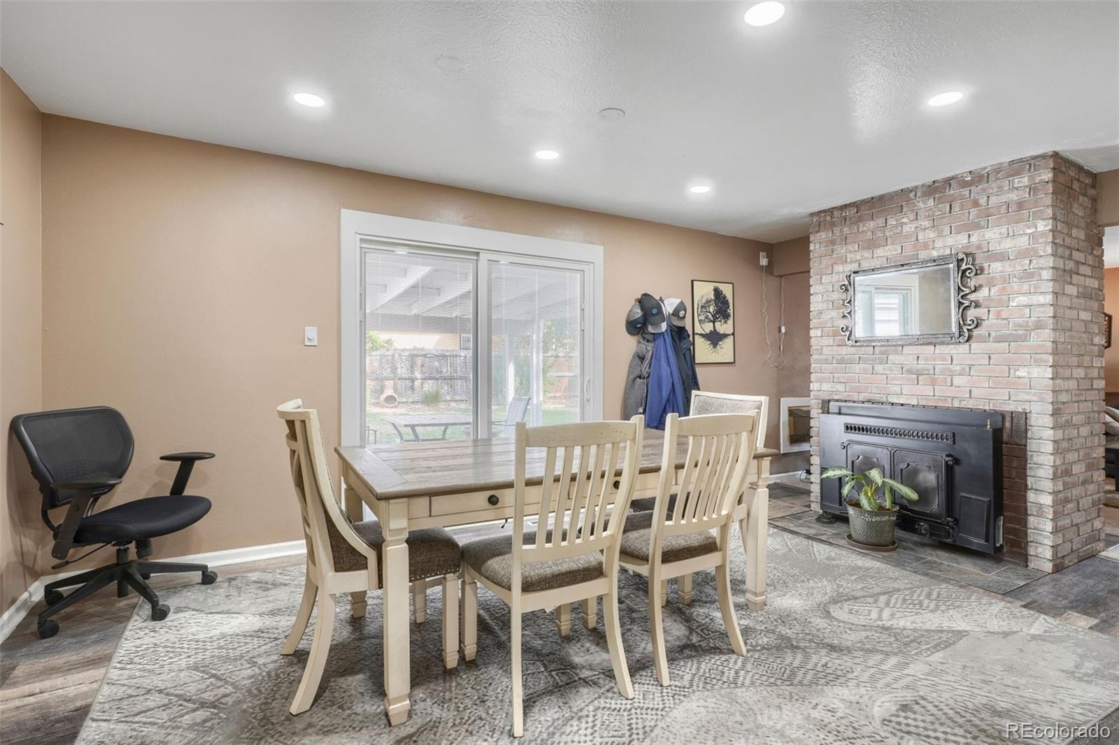MLS Image #5 for 392  lima street,aurora, Colorado