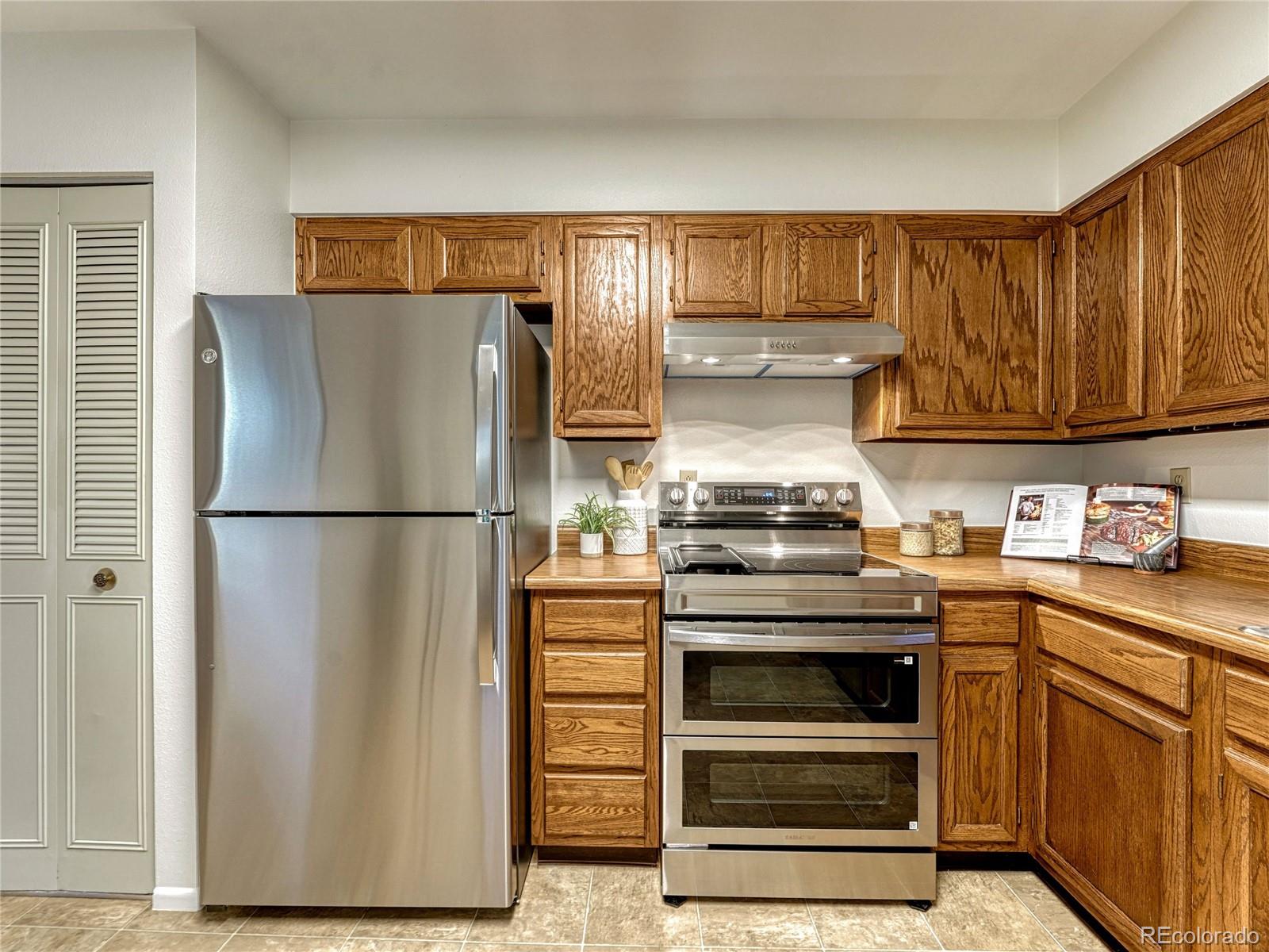 MLS Image #6 for 4035  cooke drive,colorado springs, Colorado