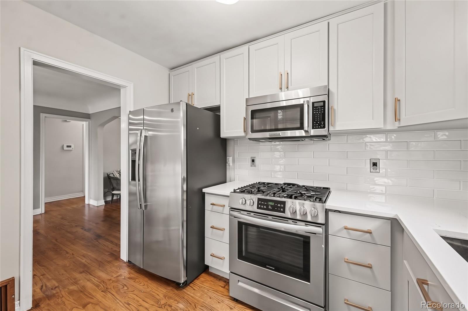 MLS Image #8 for 1390  forest street,denver, Colorado