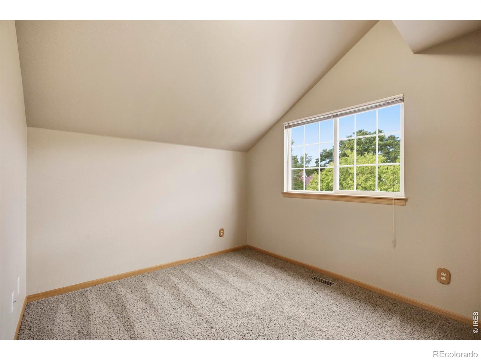 MLS Image #29 for 932  richmond drive,fort collins, Colorado